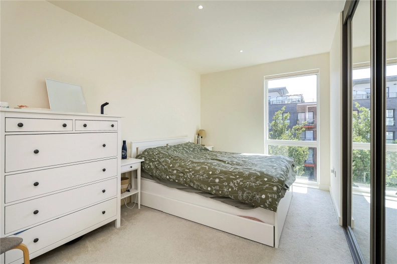 2 bedrooms apartments/flats to sale in Thunderer Walk, Woolwich-image 5