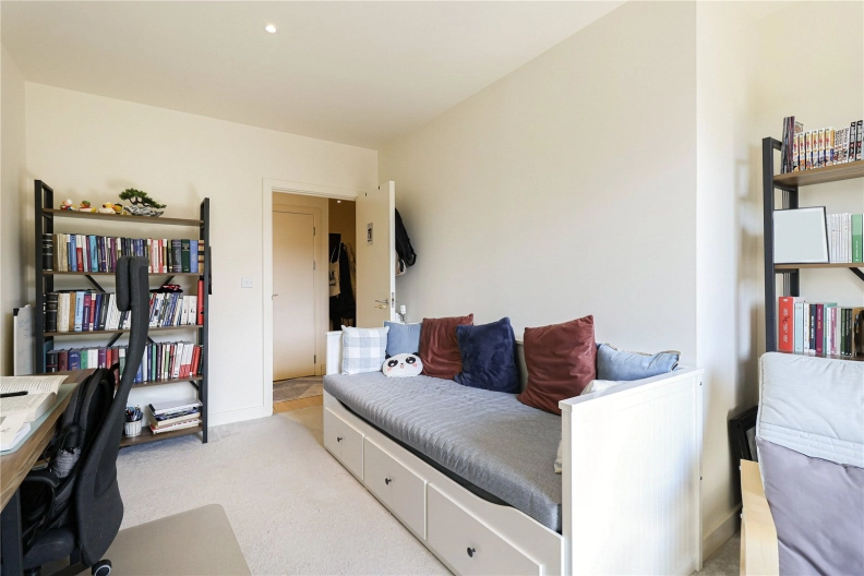 2 bedrooms apartments/flats to sale in Thunderer Walk, Woolwich-image 6