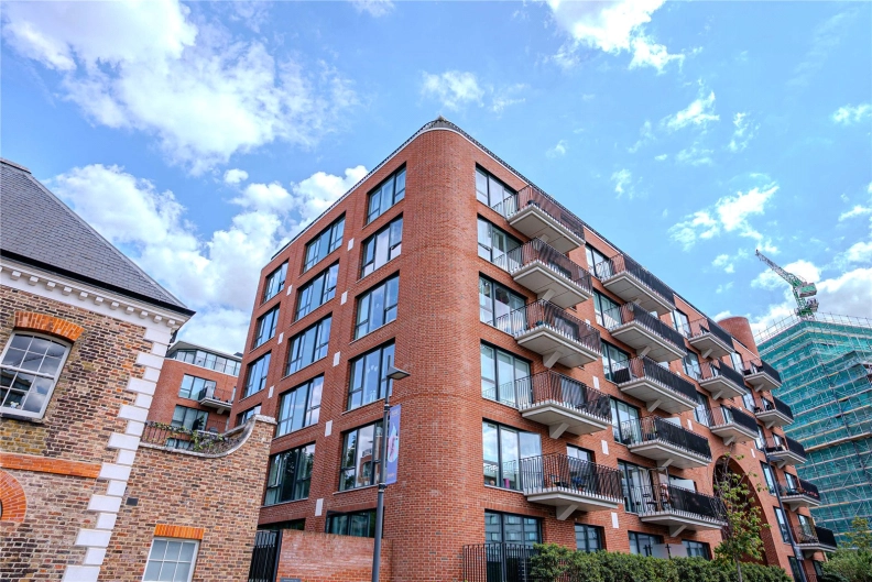 2 bedrooms apartments/flats to sale in Thunderer Walk, Woolwich-image 9