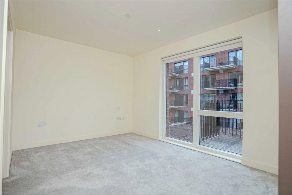2 bedrooms apartments/flats for sale in Thunderer Walk, Woolwich - SE18 view 4