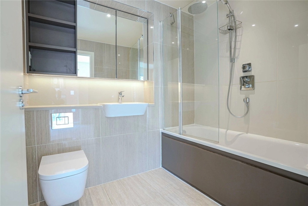 2 bedrooms apartments/flats for sale in Thunderer Walk, Woolwich - SE18 view 7