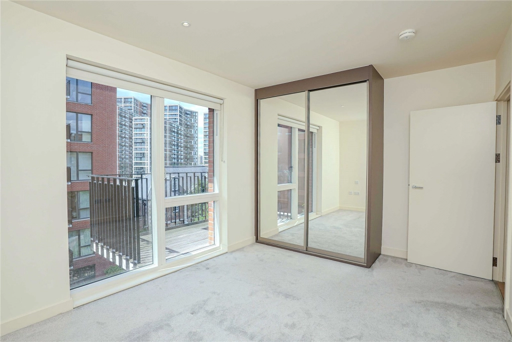 2 bedrooms apartments/flats for sale in Thunderer Walk, Woolwich - SE18 view 8