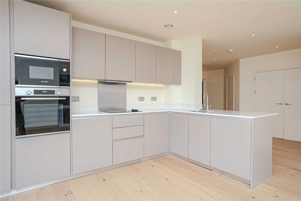 2 bedrooms apartments/flats for sale in Thunderer Walk, Woolwich - SE18 view 3
