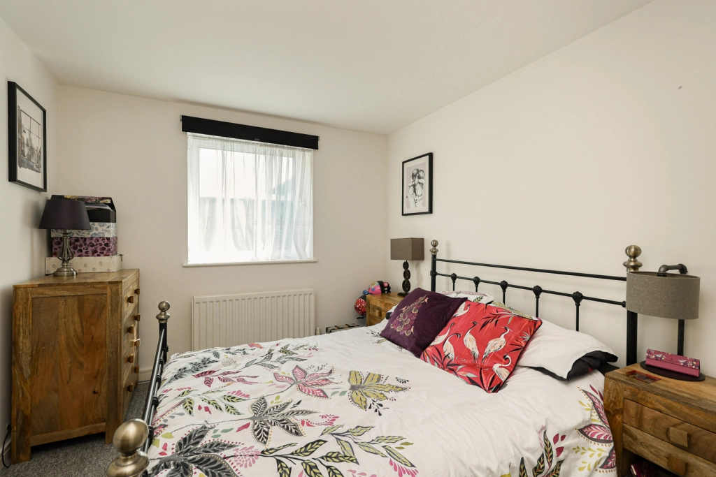 2 bedrooms apartments/flats for sale in Argyll Road, Woolwich - SE18 view 4