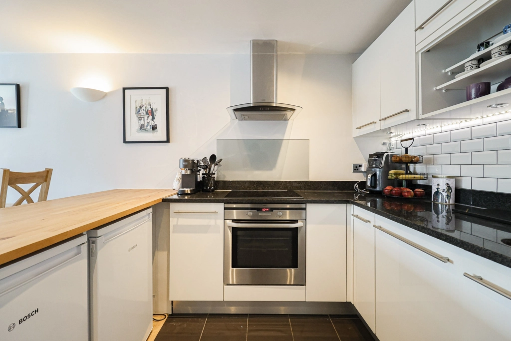 2 bedrooms apartments/flats for sale in Argyll Road, Woolwich - SE18 view 13