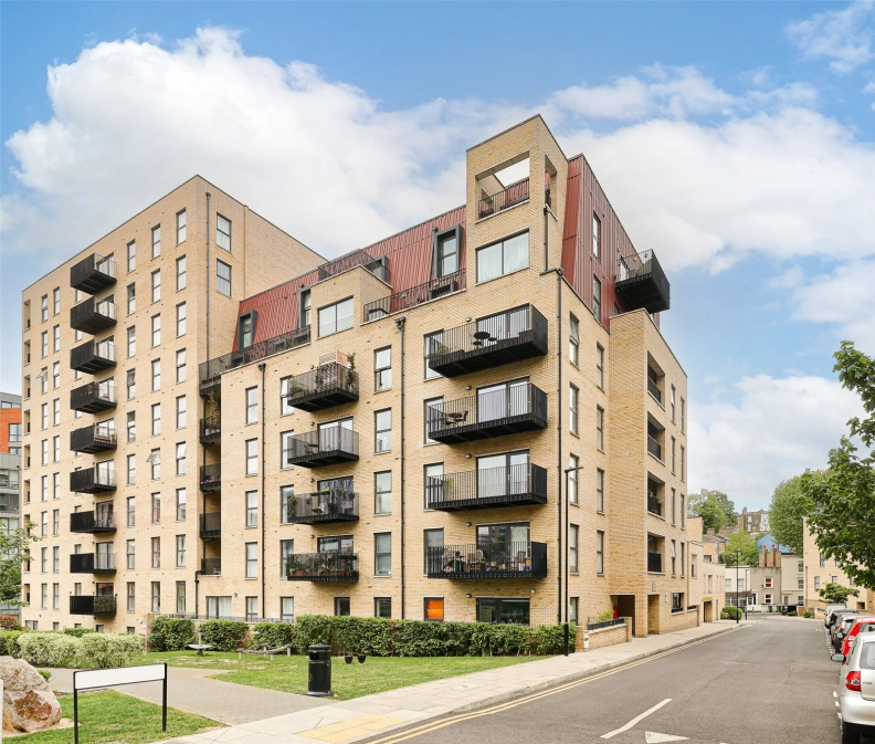 1 bedroom apartments/flats to sale in Moy Lane, Woolwich-image 1