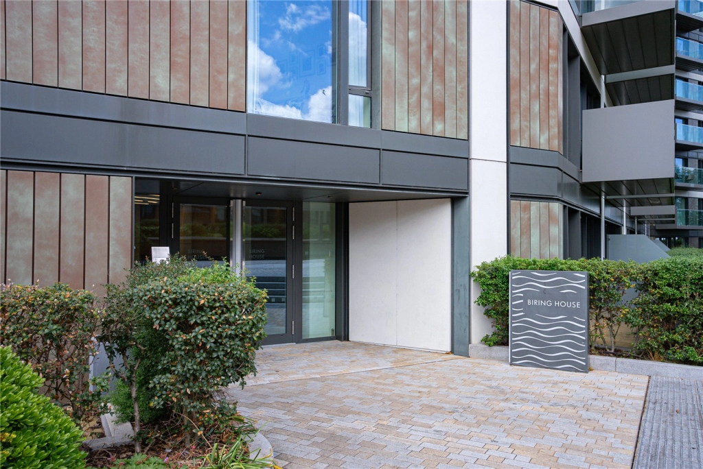 3 bedrooms apartments/flats for sale in Duke of Wellington Avenue, Woolwich - SE18 view 15