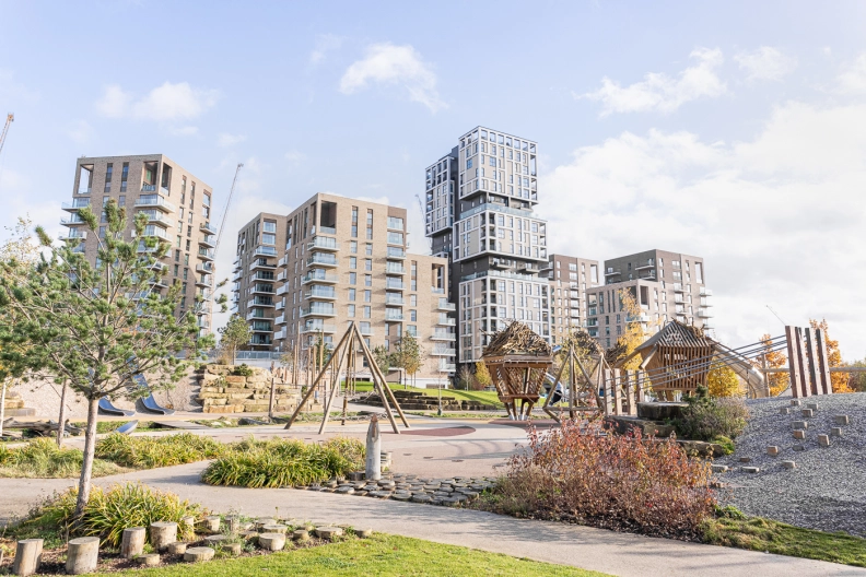 3 bedrooms houses to sale in Kidbrooke Village, Eltham-image 15