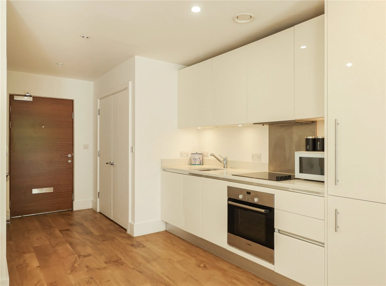 Studio apartments/flats to sale in No 1 Street, Woolwich-image 4