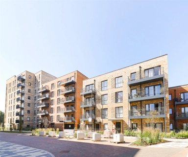 Vousden Grove, Woolwich SE28 image 1