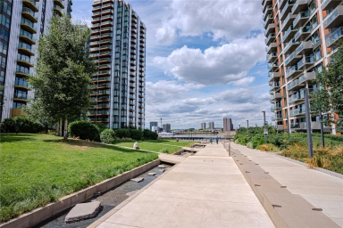 Brigadier Walk, London SE18 image 18