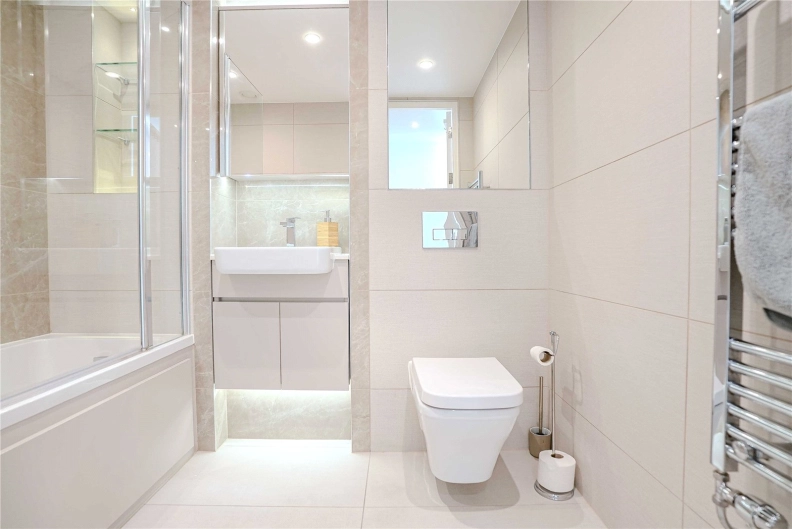 1 bedroom apartments/flats to sale in Brigadier Walk, London-image 4