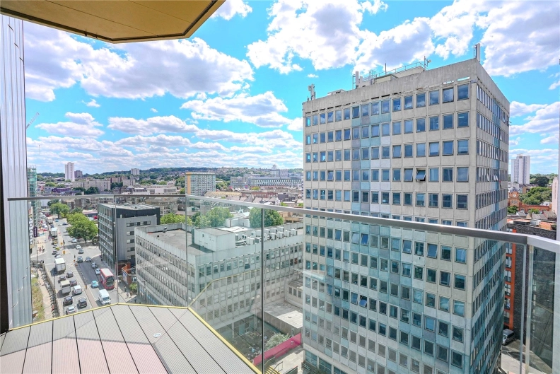 1 bedroom apartments/flats to sale in Brigadier Walk, London-image 7