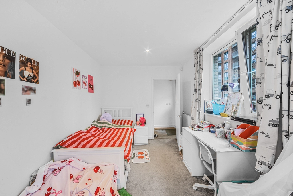 3 bedrooms apartments/flats for sale in Tudway Road, Woolwich - SE3 view 14