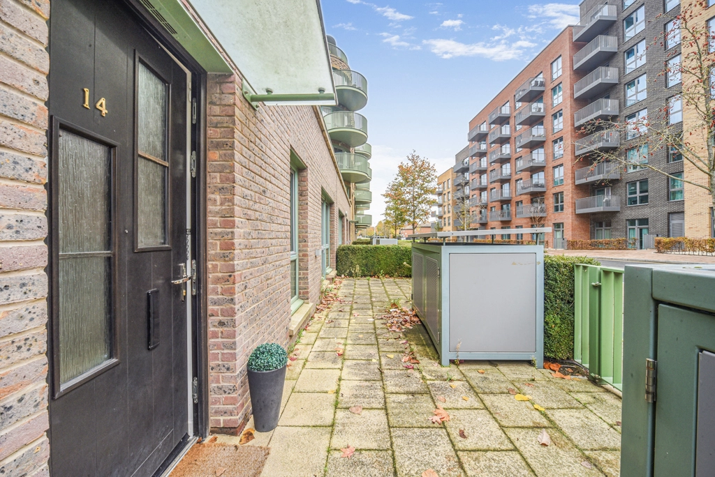 3 bedrooms apartments/flats for sale in Tudway Road, Woolwich - SE3 view 15