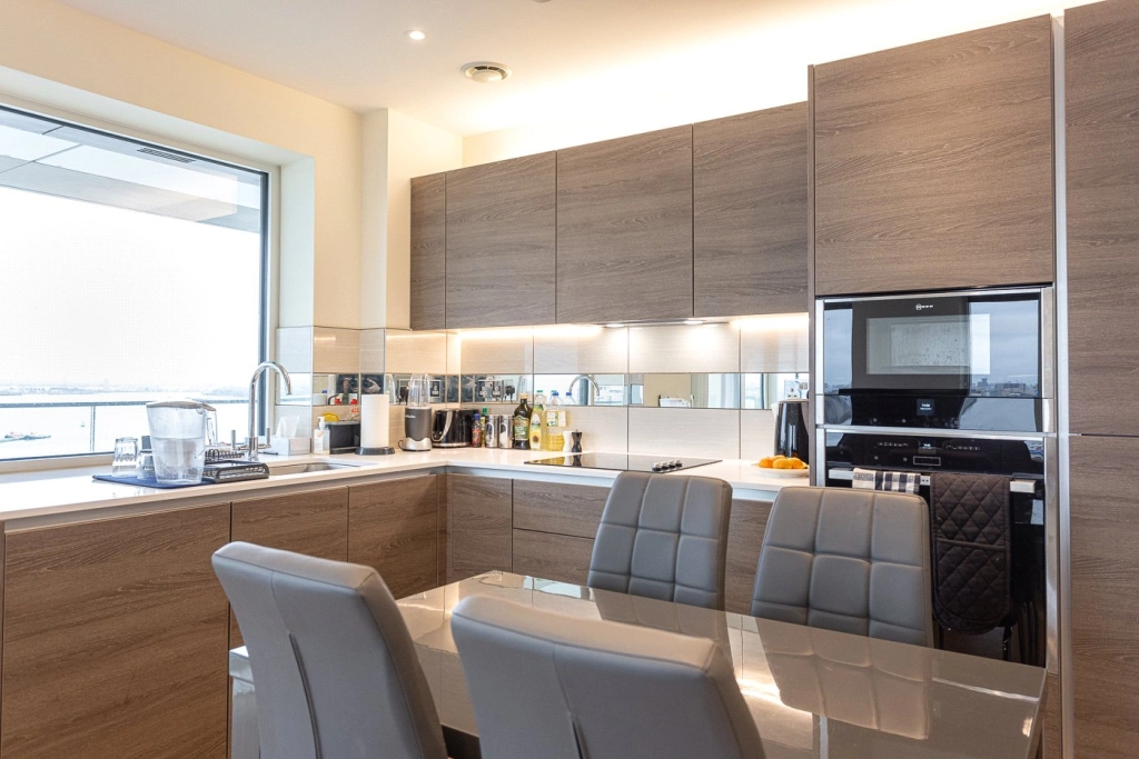 2 bedrooms apartments/flats for sale in Duke of Wellington Avenue, Woolwich - SE18 view 13