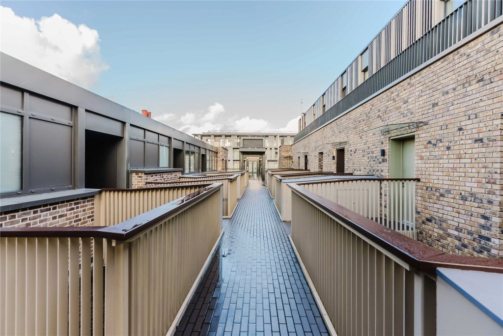 3 bedrooms apartments/flats for sale in Major Draper Street, Woolwich - SE18 view 25