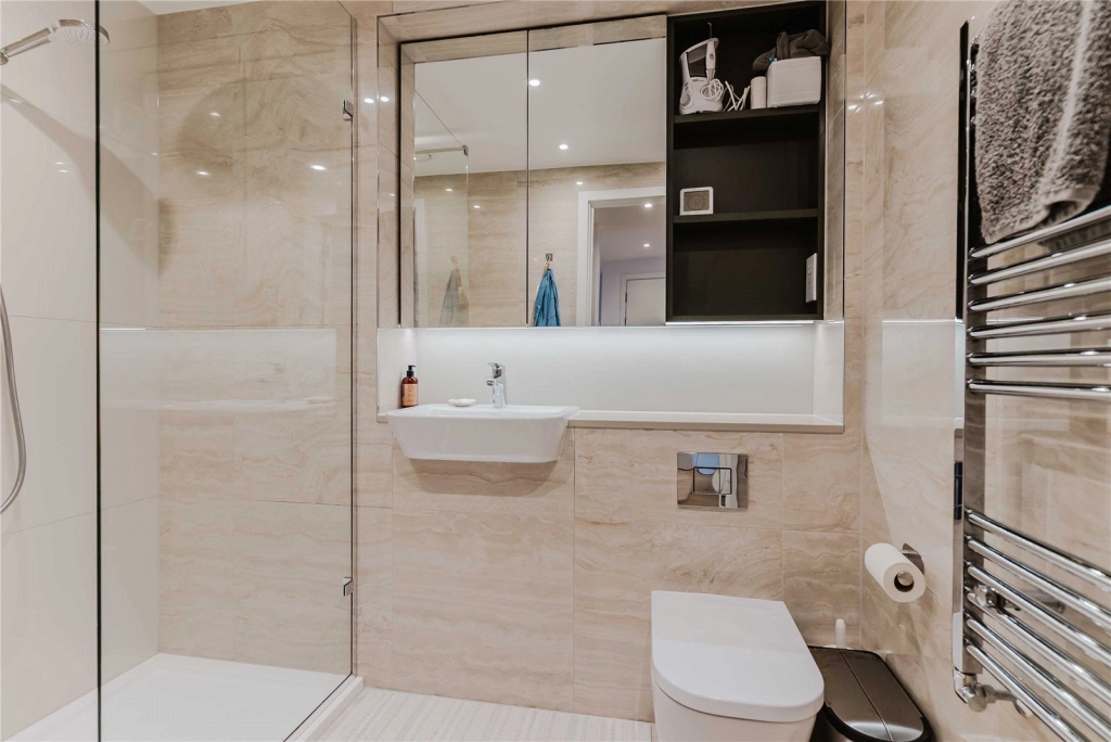 3 bedrooms apartments/flats for sale in Major Draper Street, Woolwich - SE18 view 5