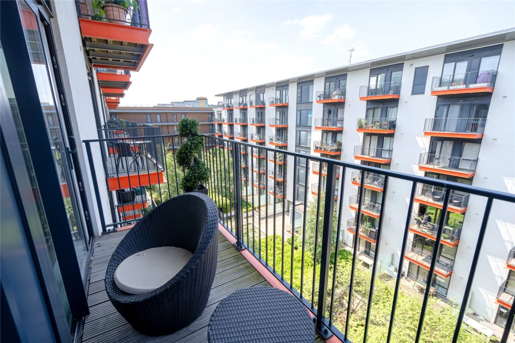 1 bedroom apartments/flats for sale in Major Draper Street, Woolwich - SE18 view 6