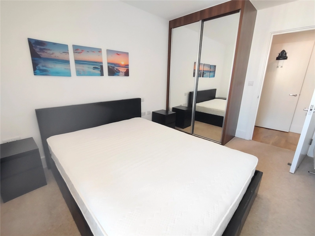 1 bedroom apartments/flats for sale in Major Draper Street, Woolwich - SE18 view 4