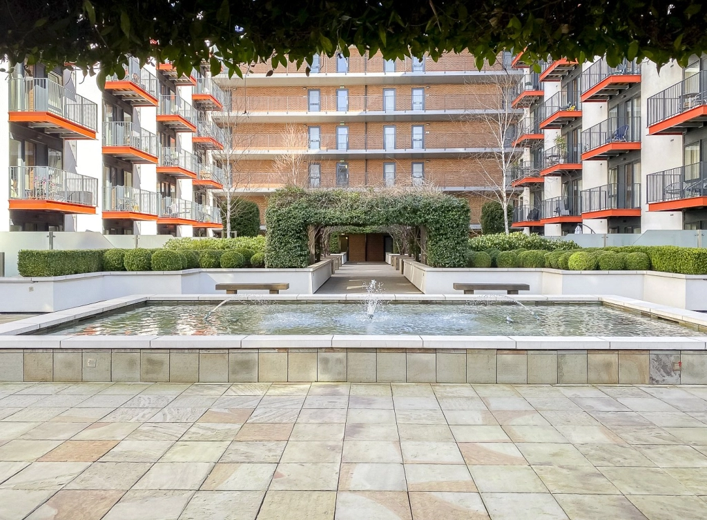 1 bedroom apartments/flats for sale in Major Draper Street, Woolwich - SE18 view 9