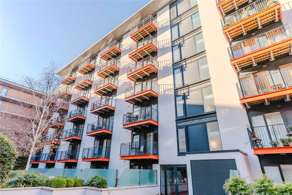 1 bedroom apartments/flats for sale in Major Draper Street, Woolwich - SE18 view 1