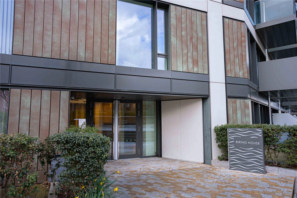 1 bedroom apartments/flats for sale in Duke of Wellington Avenue, Woolwich - SE18 view 13