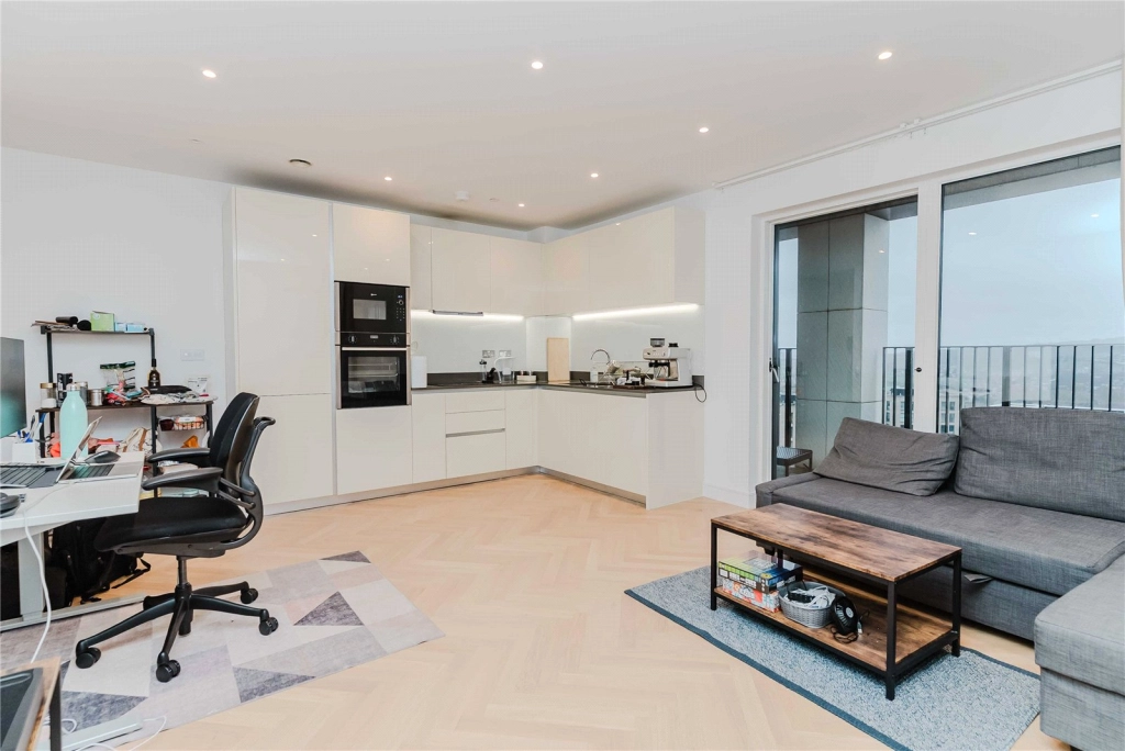 2 bedrooms apartments/flats for sale in Pegler Square, Blackheath - SE3 view 3