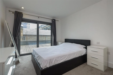 Royal Carriage Mews, Woolwich - SE18 view 6