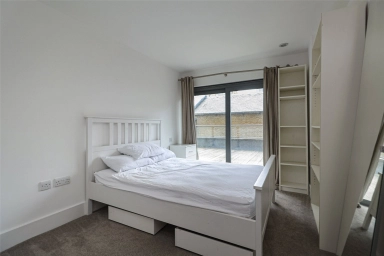 Royal Carriage Mews, Woolwich - SE18 view 7