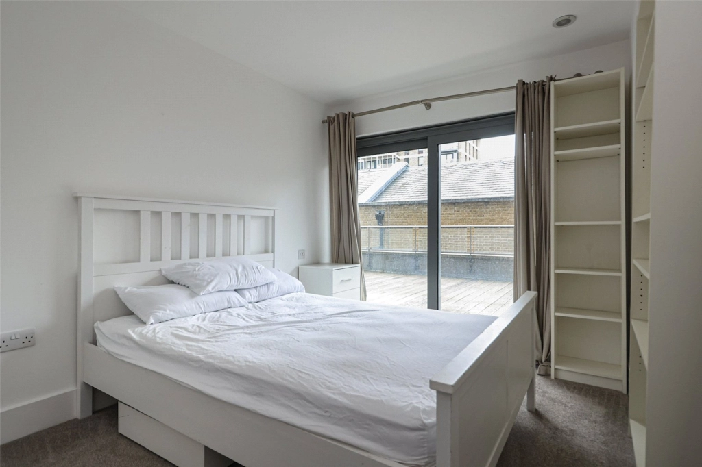 3 bedrooms apartments/flats for sale in Royal Carriage Mews, Woolwich - SE18 view 17