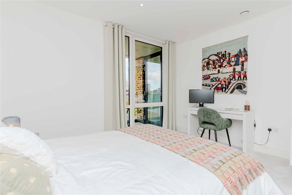 1 bedroom apartments/flats for sale in Plumstead Road, Woolwich - SE18 view 25