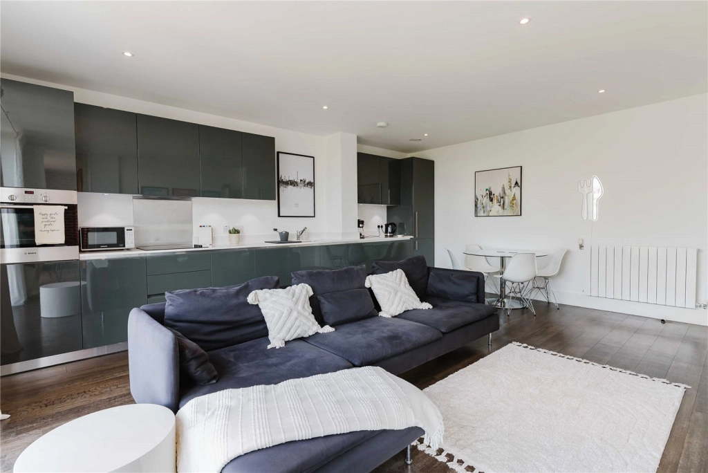 1 bedroom apartments/flats for sale in Plumstead Road, Woolwich - SE18 view 16