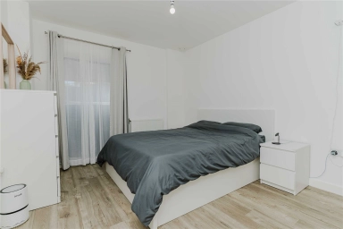 Rolfe Terrace, Woolwich - SE18 view 4