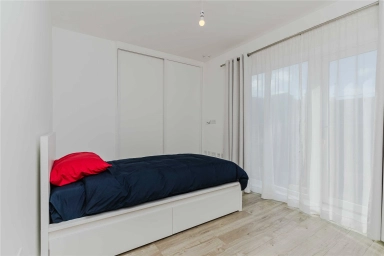 Rolfe Terrace, Woolwich - SE18 view 6