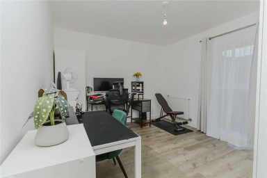 Rolfe Terrace, Woolwich - SE18 view 8