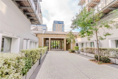 Royal Carriage Mews, Woolwich - SE18 view 17