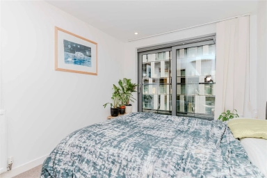 Royal Carriage Mews, Woolwich - SE18 view 14