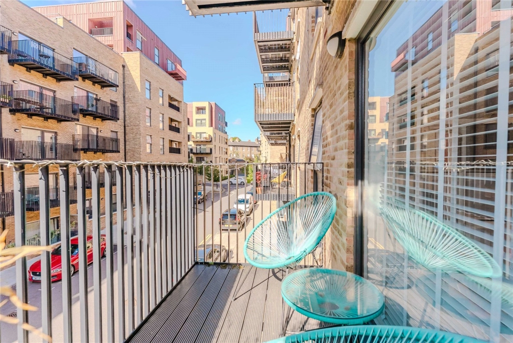 1 bedroom apartments/flats for sale in Rolfe Terrace, Woolwich - SE18 view 15