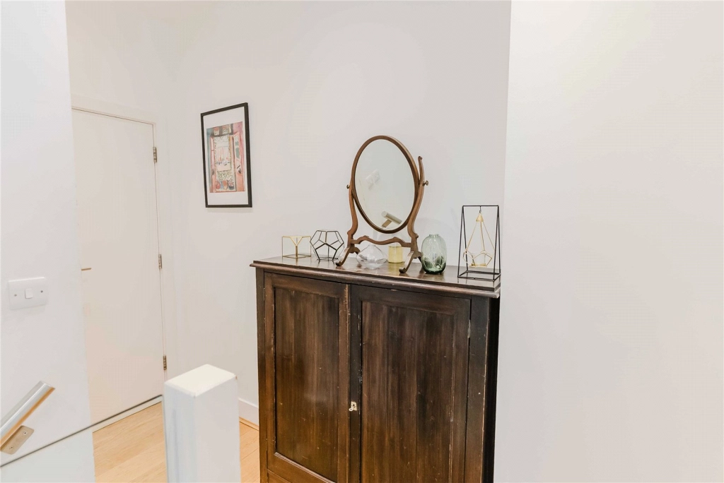 3 bedrooms apartments/flats for sale in Cadogan Road, Woolwich - SE18 view 15