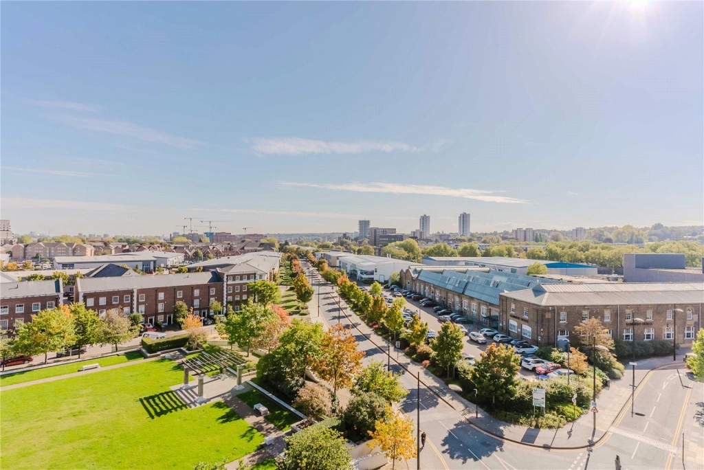 3 bedrooms apartments/flats for sale in Cadogan Road, Woolwich - SE18 view 27