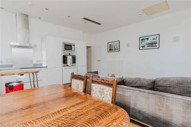 Cadogan Road, Woolwich - SE18 view 34