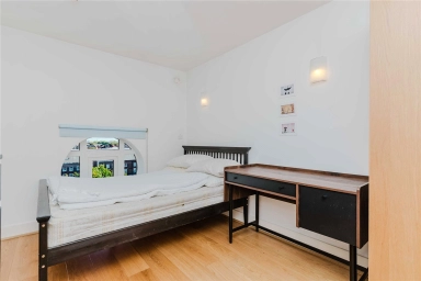 Cadogan Road, Woolwich - SE18 view 5