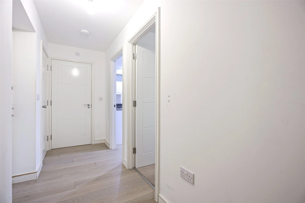 1 bedroom apartments/flats for sale in Polytechnic Street, Woolwich - SE18 view 8