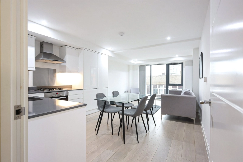 1 bedroom apartments/flats for sale in Polytechnic Street, Woolwich - SE18 view 3