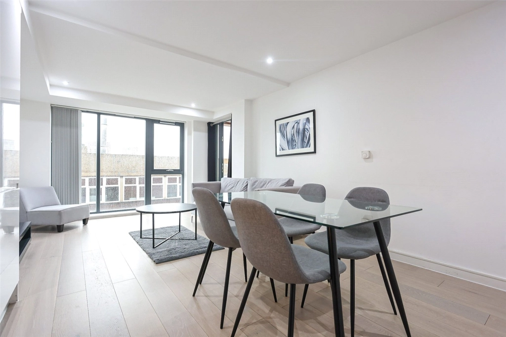 1 bedroom apartments/flats for sale in Polytechnic Street, Woolwich - SE18 view 9