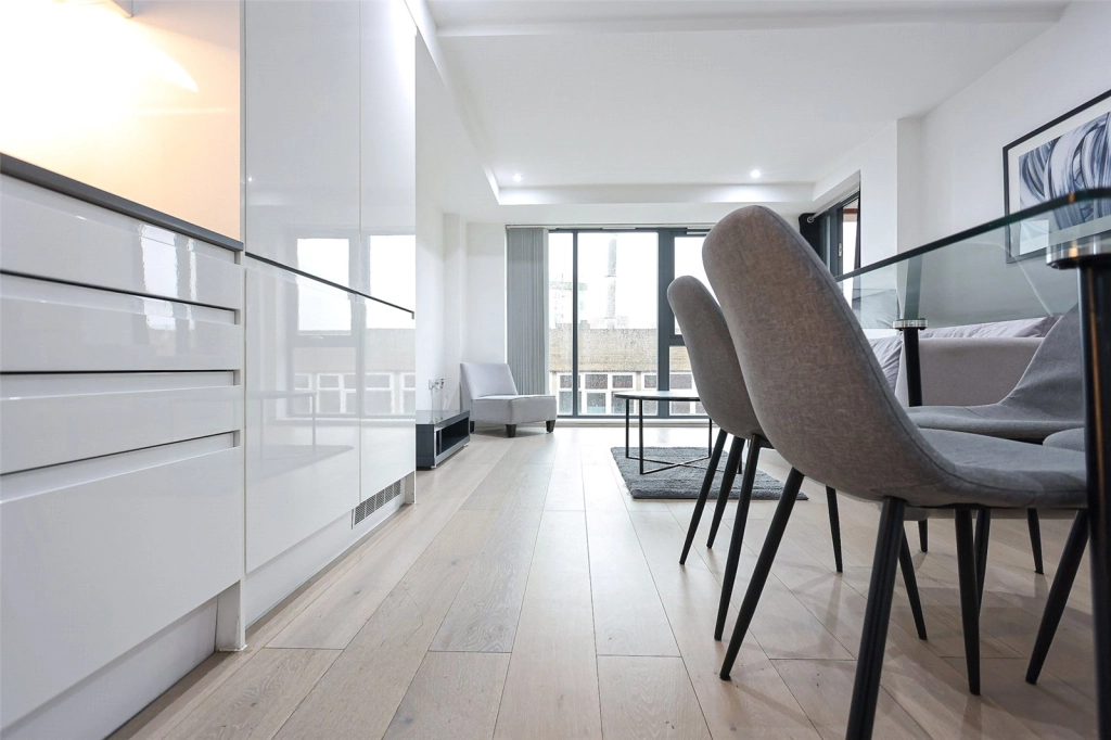 1 bedroom apartments/flats for sale in Polytechnic Street, Woolwich - SE18 view 10