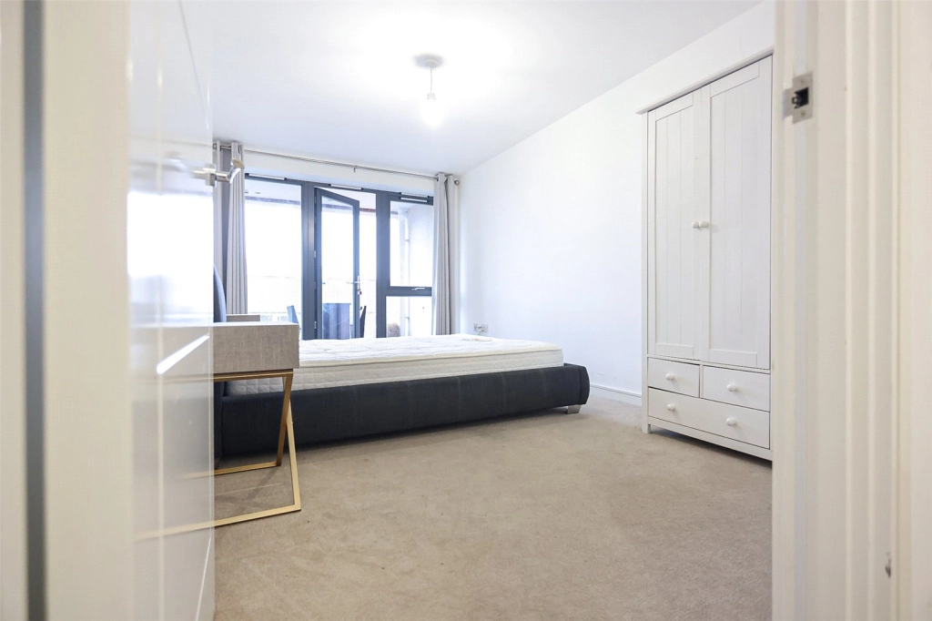 1 bedroom apartments/flats for sale in Polytechnic Street, Woolwich - SE18 view 14