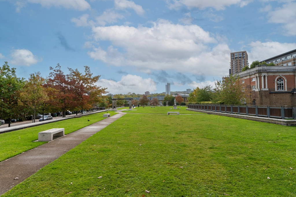 2 bedrooms apartments/flats for sale in Woolwich, Argyll Road - SE18 view 28