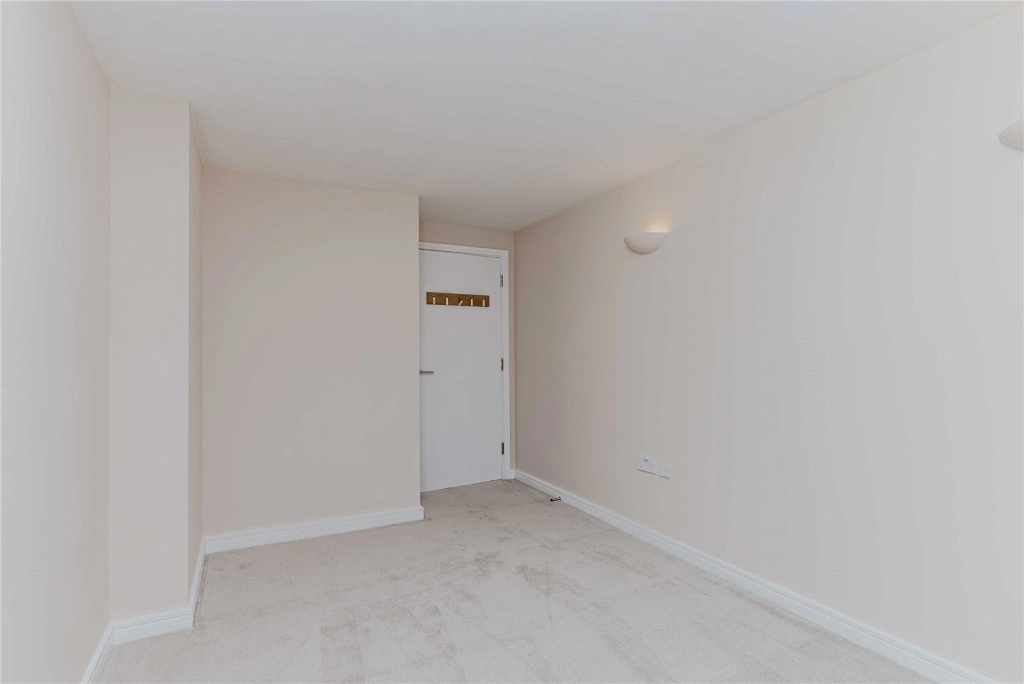 2 bedrooms apartments/flats for sale in Woolwich, Argyll Road - SE18 view 17